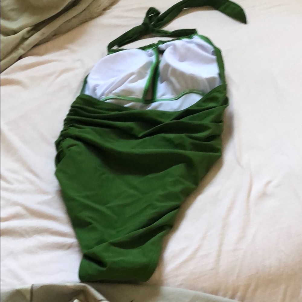 Bathing suit - Picture 2 of 3